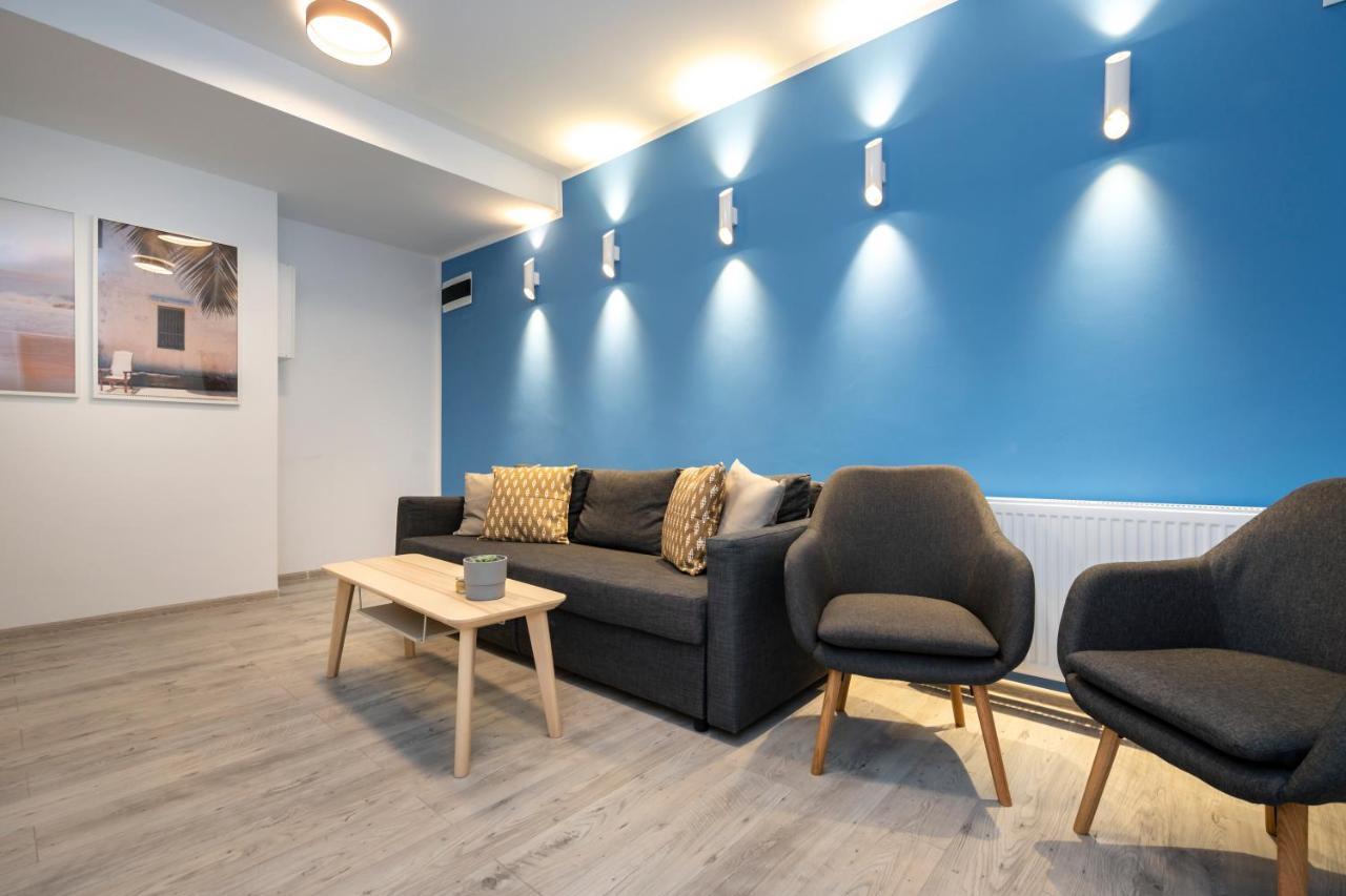 Blue Design Apartament In Magheru บูคาเรสต์ ภายนอก รูปภาพ